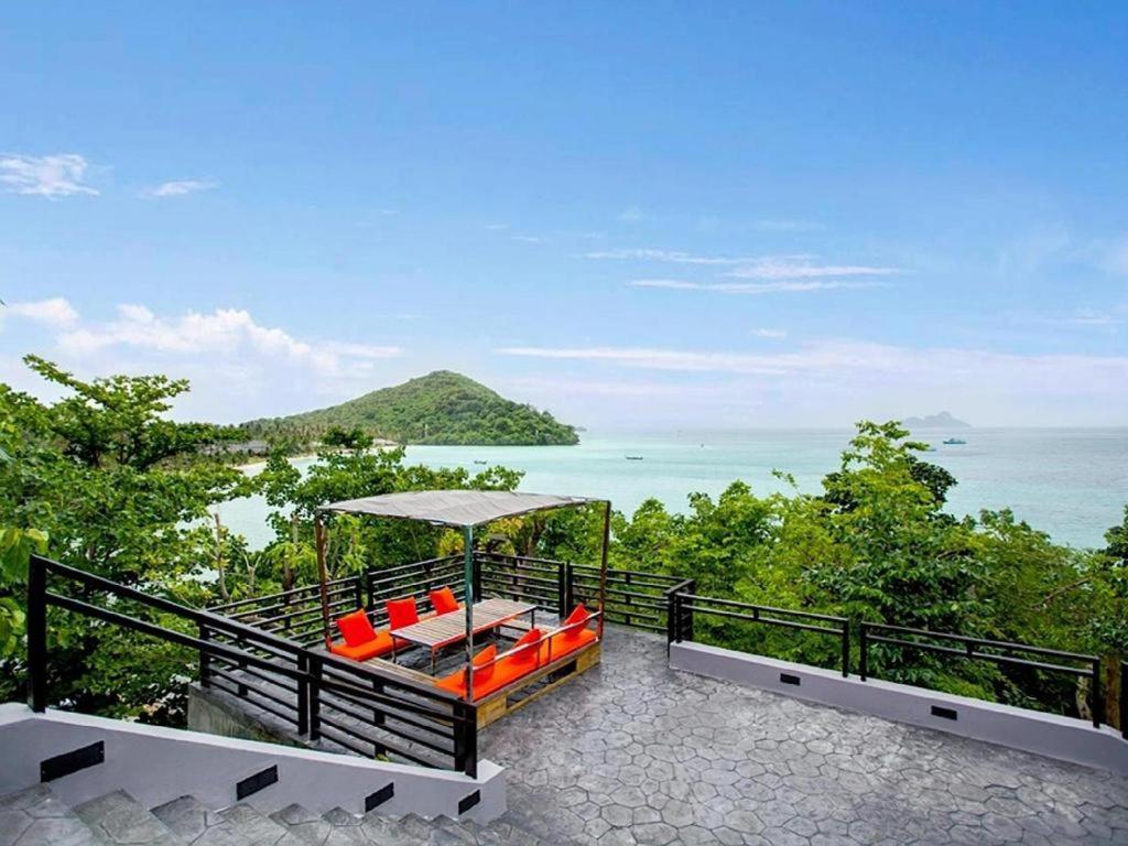 Villa 360 Resort And Spa Phi Phi Islands Exterior photo