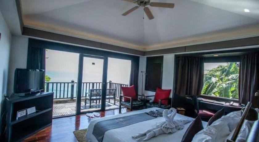 Villa 360 Resort And Spa Phi Phi Islands Exterior photo
